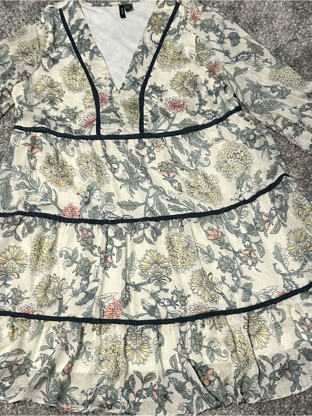 Vero Moda Cream Tiered Floral Tunic with Green & Pink Accents